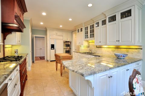 Tiny photo for 2 Schuyler Lane #2, Bloomfield, CT 06002 (MLS # 24177876)