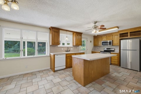 Tiny photo for 25 Plantation Road, East Windsor, CT 06016 (MLS # 24178472)