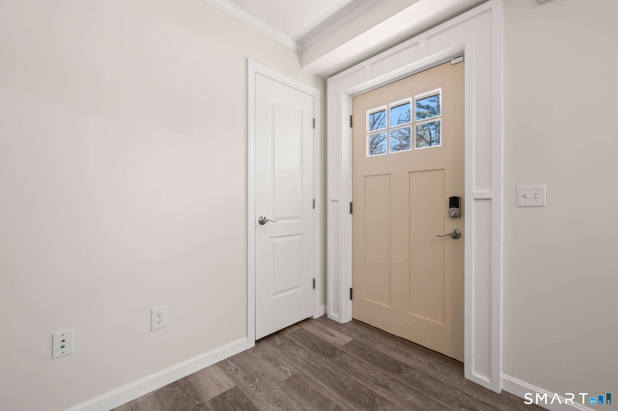 341 Lake Shore Drive