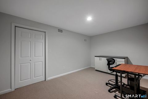 Tiny photo for 5 Vista Terrace #5, Avon, CT 06001 (MLS # 24164545)