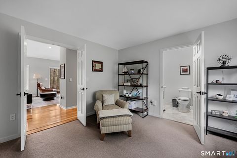 Tiny photo for 5 Vista Terrace #5, Avon, CT 06001 (MLS # 24164545)