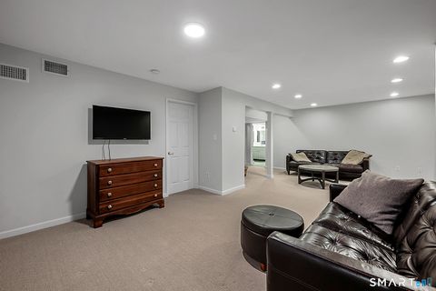 Tiny photo for 5 Vista Terrace #5, Avon, CT 06001 (MLS # 24164545)