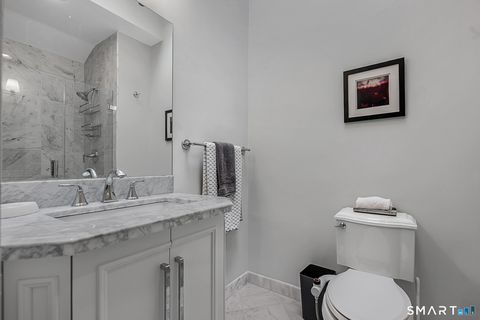 Tiny photo for 5 Vista Terrace #5, Avon, CT 06001 (MLS # 24164545)