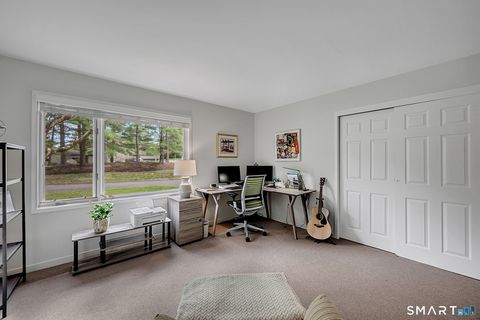 Tiny photo for 5 Vista Terrace #5, Avon, CT 06001 (MLS # 24164545)
