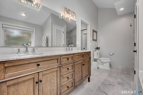 Tiny photo for 5 Vista Terrace #5, Avon, CT 06001 (MLS # 24164545)