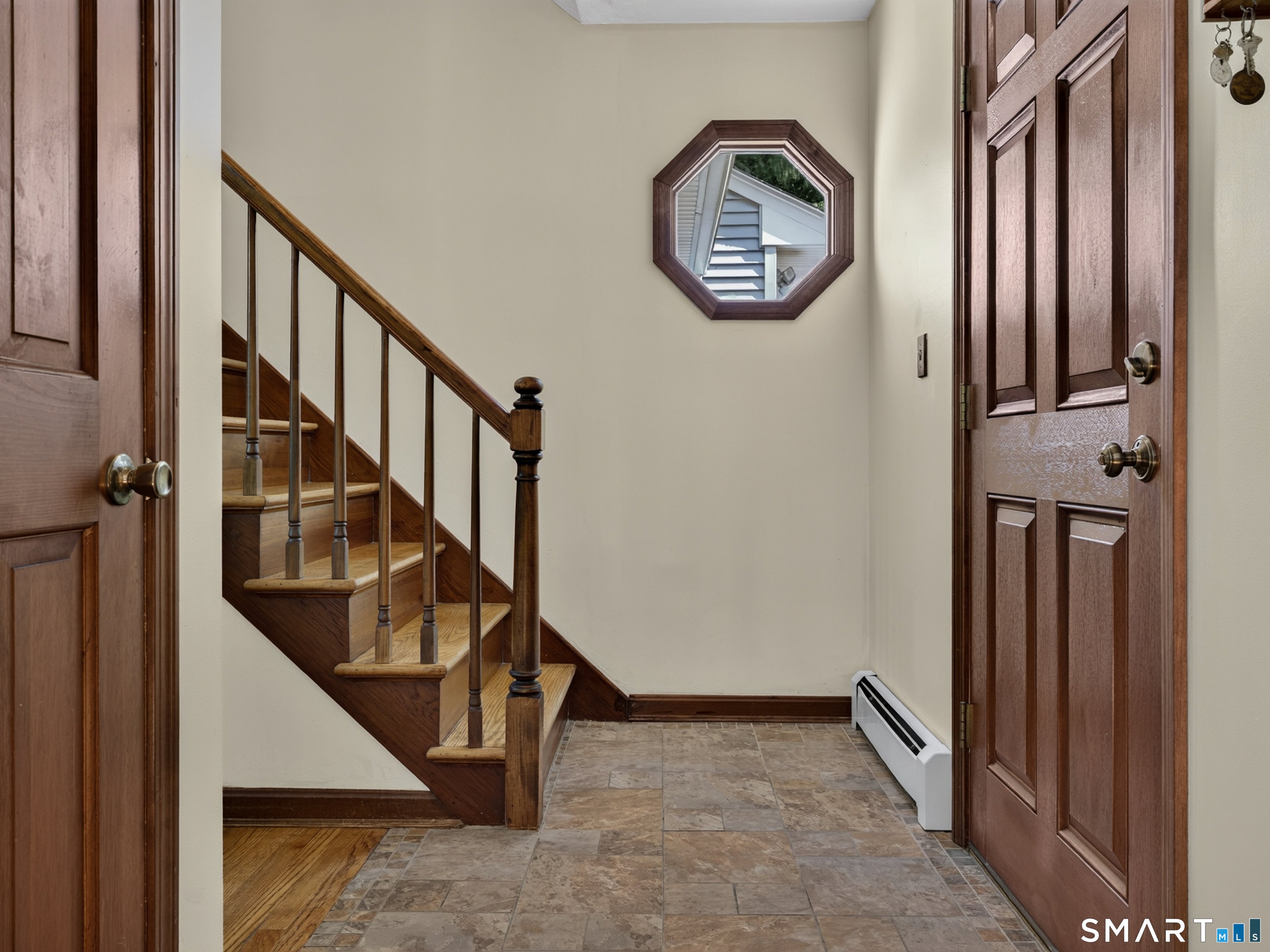 7 Friar Tuck Drive