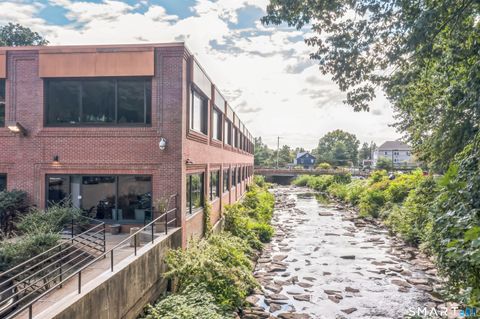 Photo of 200 pemberwick Road, Greenwich, CT 06831 (MLS # 24160097)