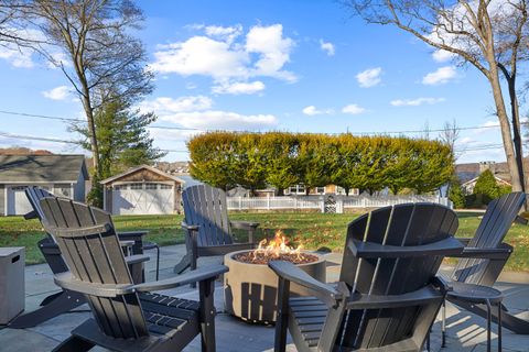 Tiny photo for 13 Hemlock Drive, Essex, CT 06426 (MLS # 24156897)