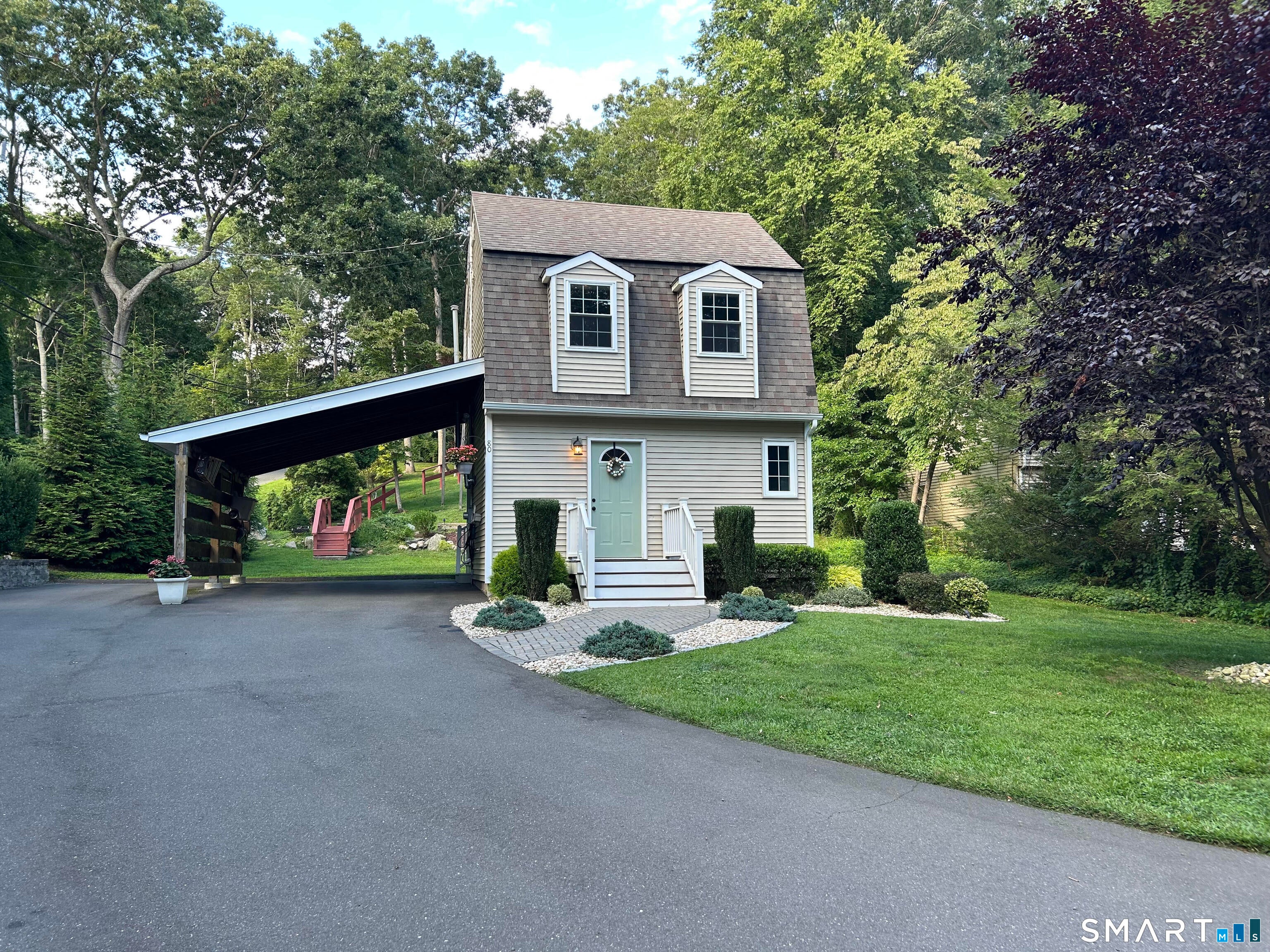 80 River Road