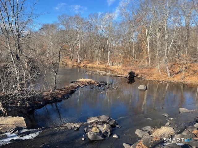 0 West Thompson Road