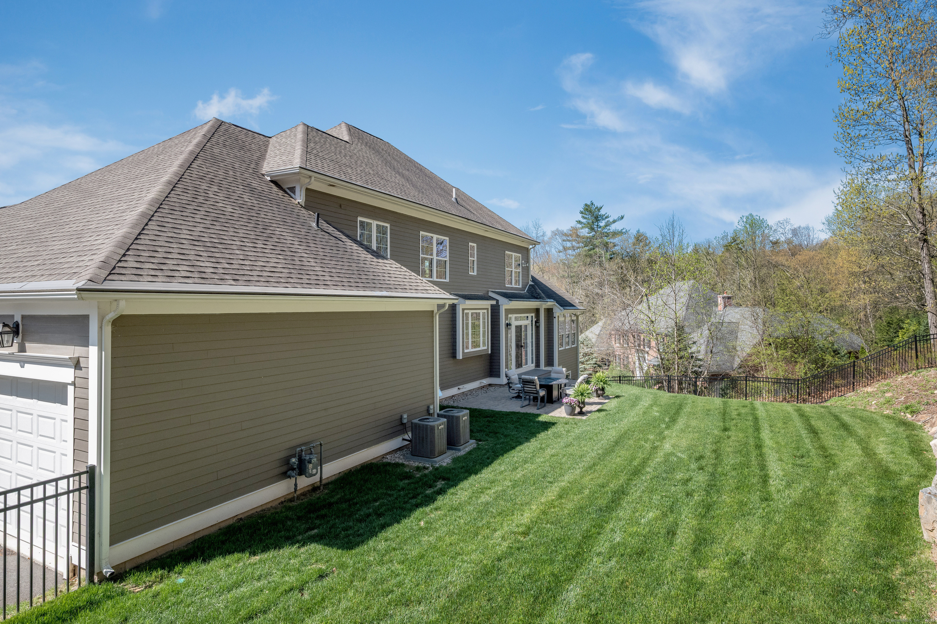 44 W Hills Drive, Avon, Connecticut image 30