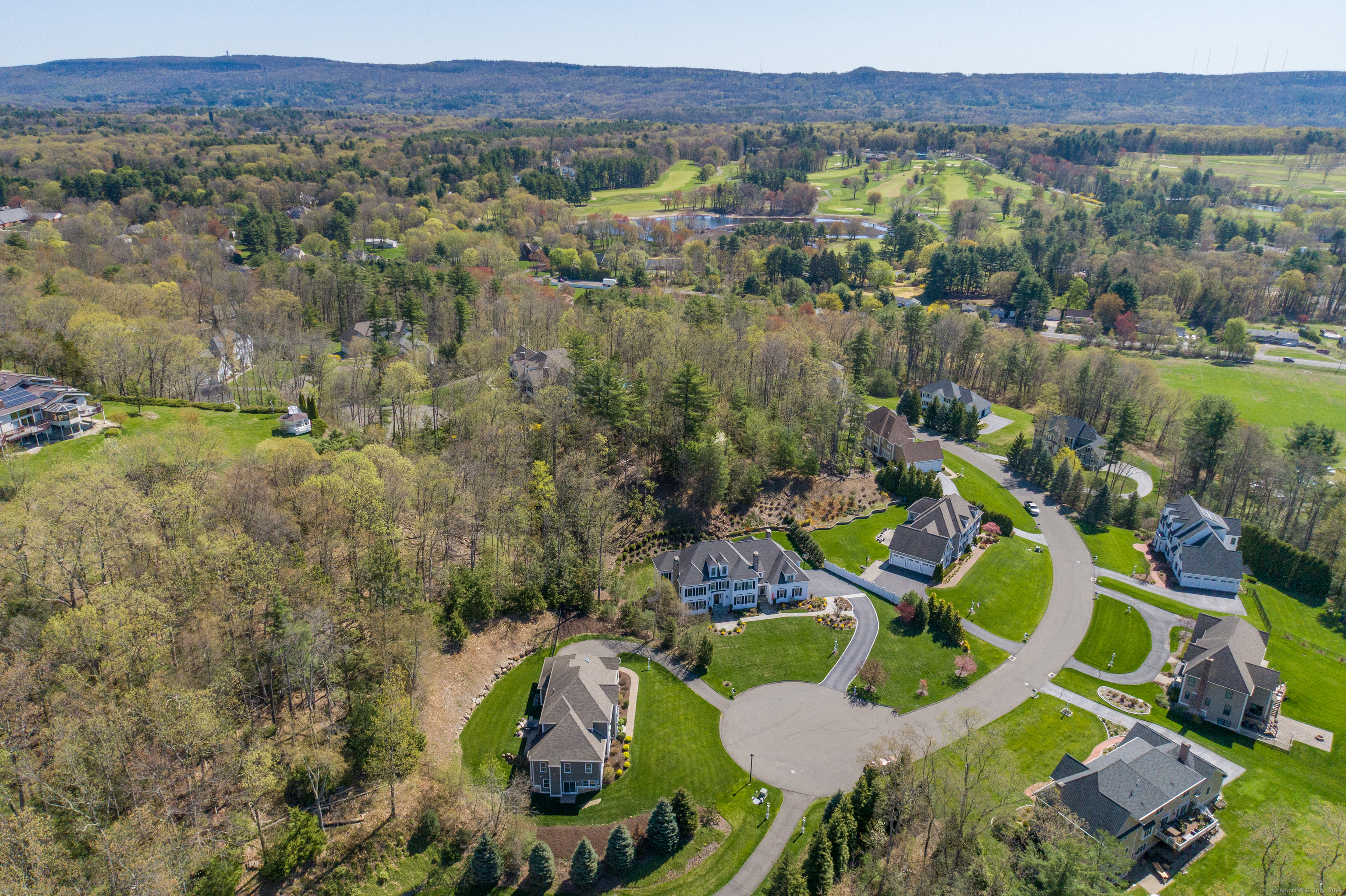 44 W Hills Drive, Avon, Connecticut image 33