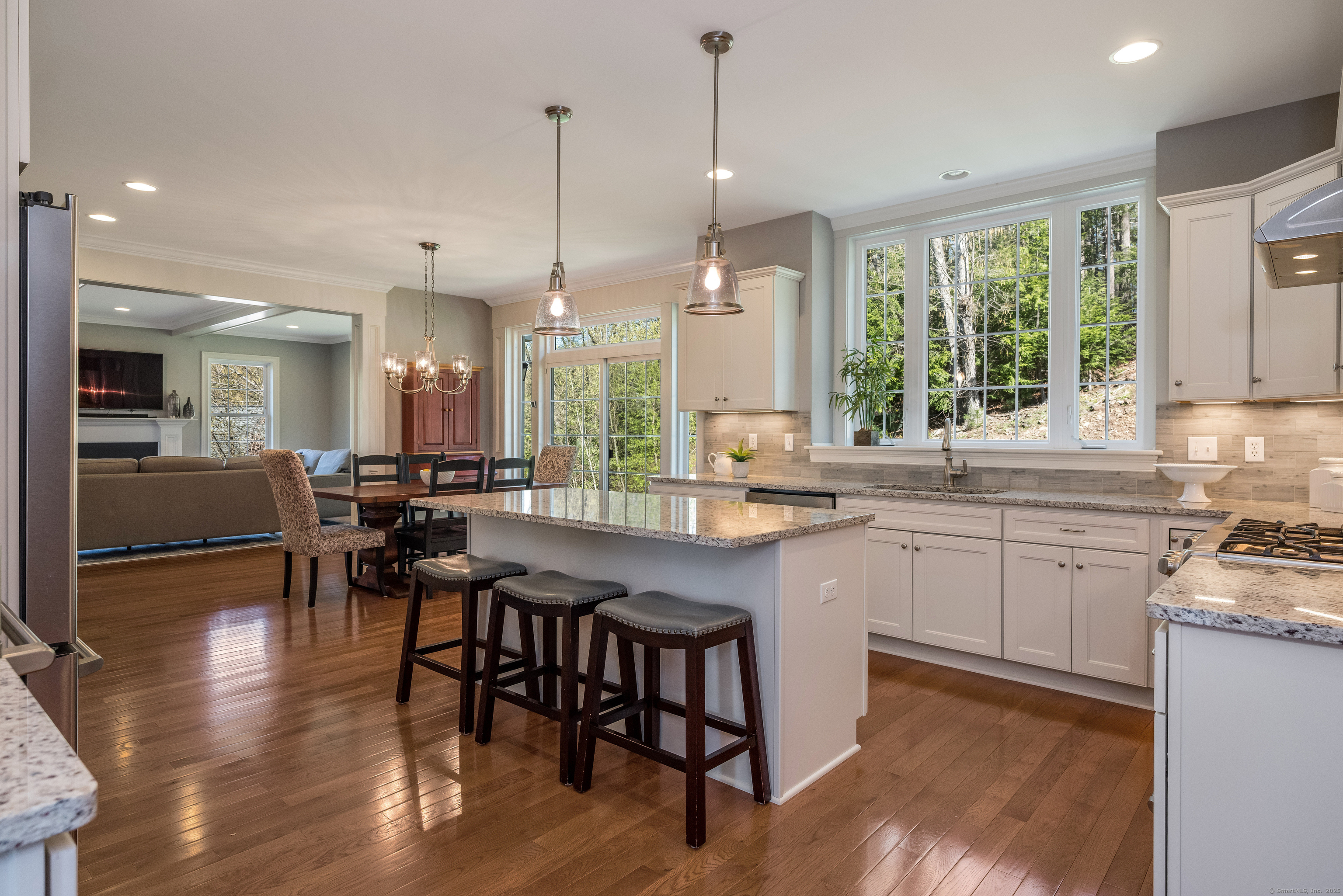 44 W Hills Drive, Avon, Connecticut image 6