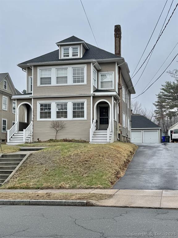 Rental Property at Maplewood Avenue, West Hartford, Connecticut - Bedrooms: 3 
Bathrooms: 2 
Rooms: 6  - $2,800 MO.