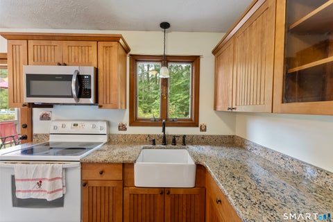 Tiny photo for 31 Saint Peters Court, Putnam, CT 06260 (MLS # 24210106)