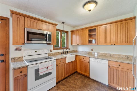 Tiny photo for 31 Saint Peters Court, Putnam, CT 06260 (MLS # 24210106)