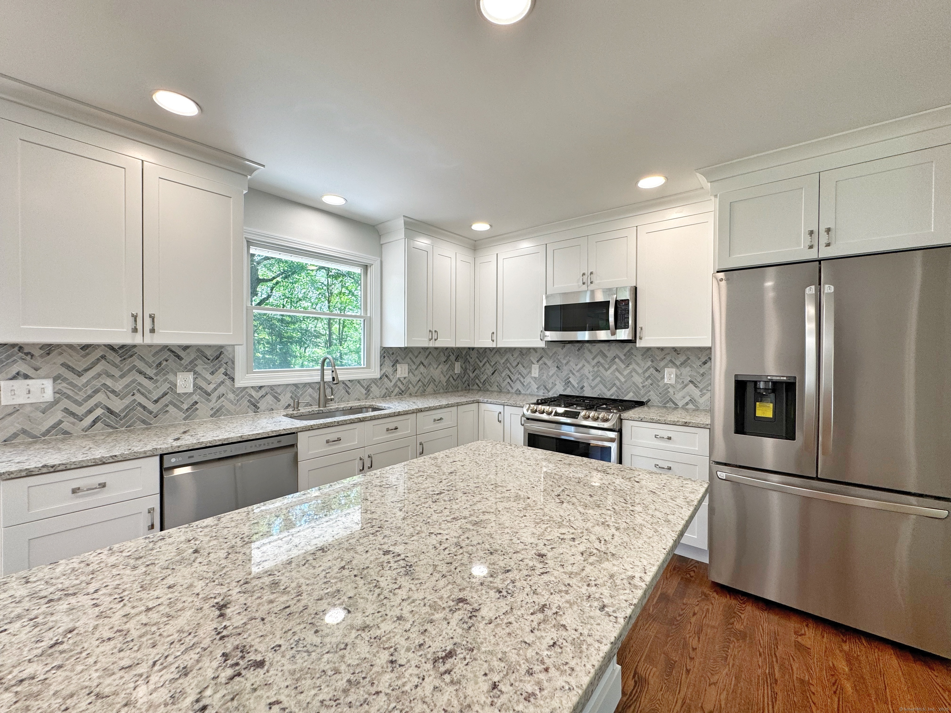 Property for Sale at Currituck Road, Newtown, Connecticut - Bedrooms: 3 
Bathrooms: 2 
Rooms: 8  - $579,000
