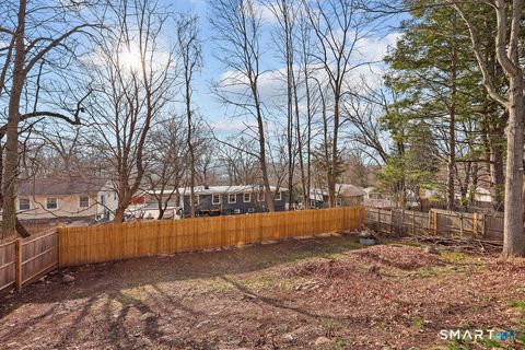 Tiny photo for 4 Hilltop Road, New Haven, CT 06515 (MLS # 24163070)