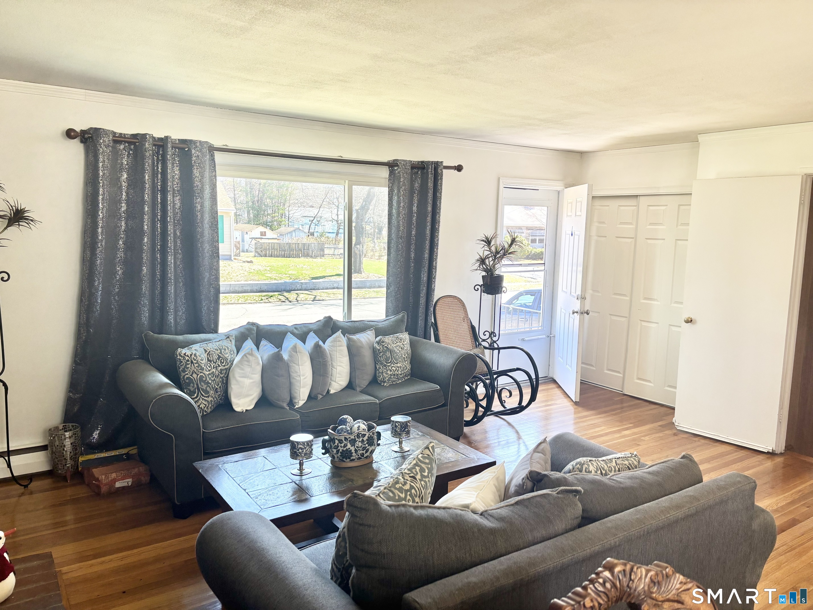 40 Rentschler Street