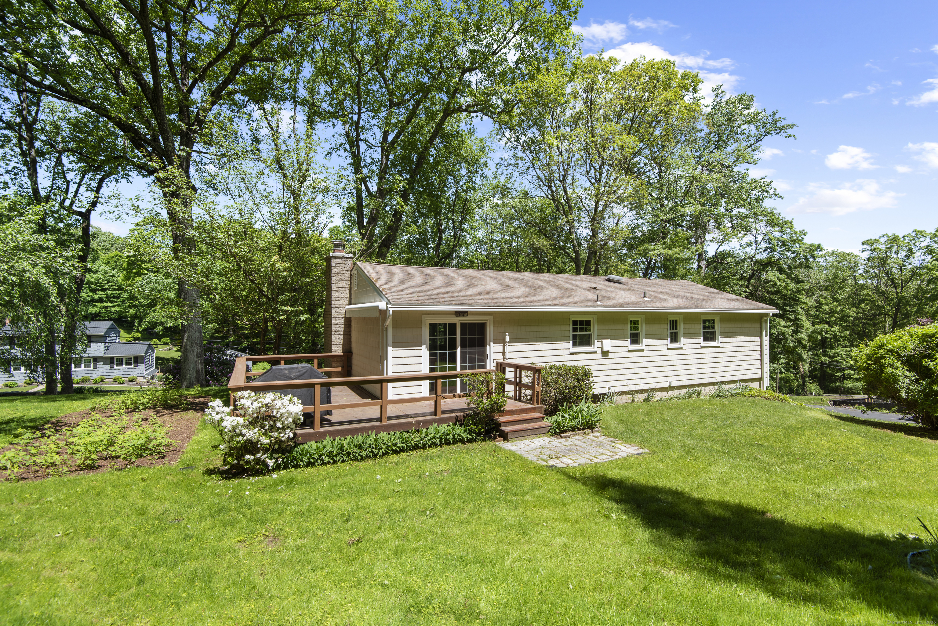 27 Scudder Road, Newtown, Connecticut image 34