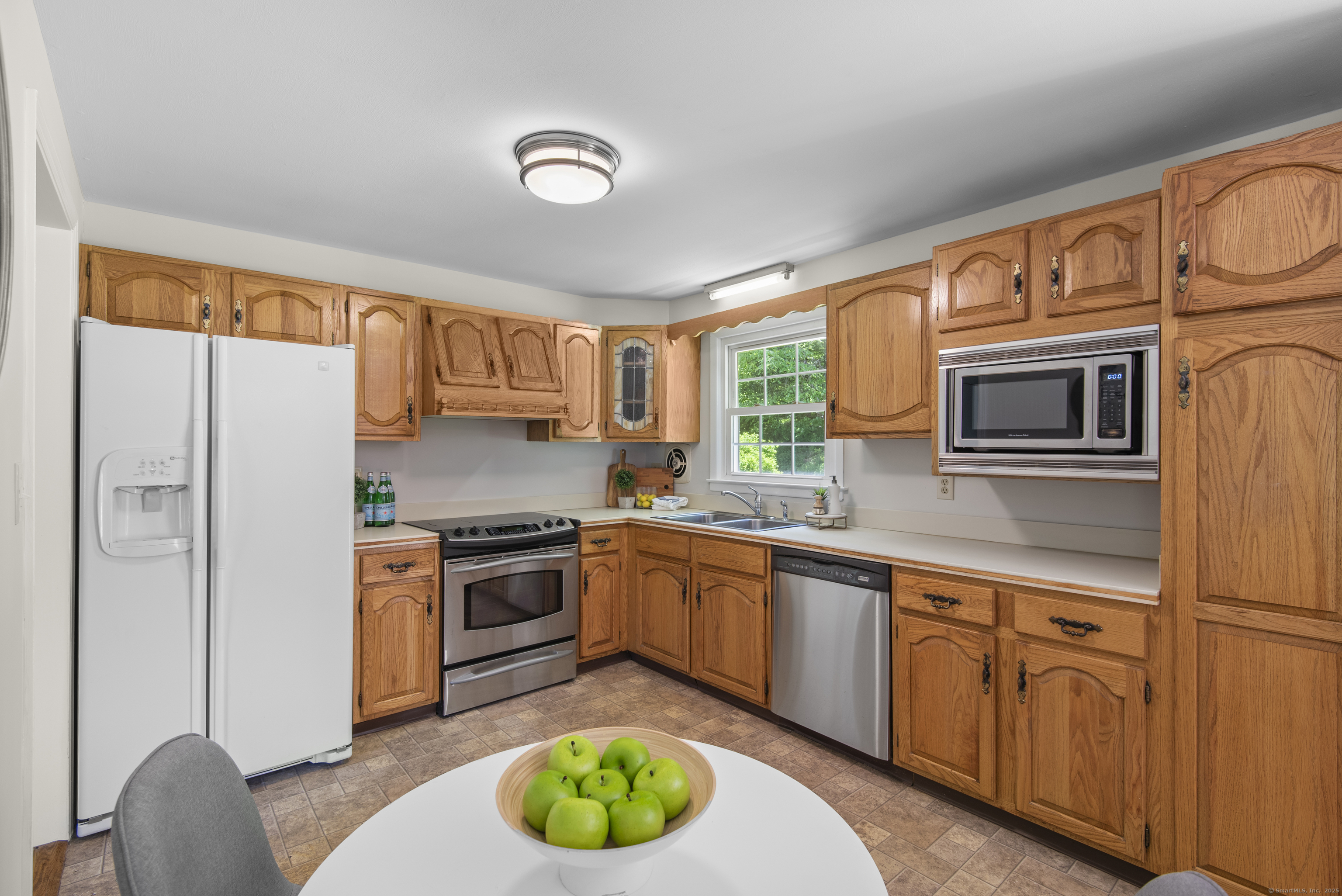 27 Scudder Road, Newtown, Connecticut image 12