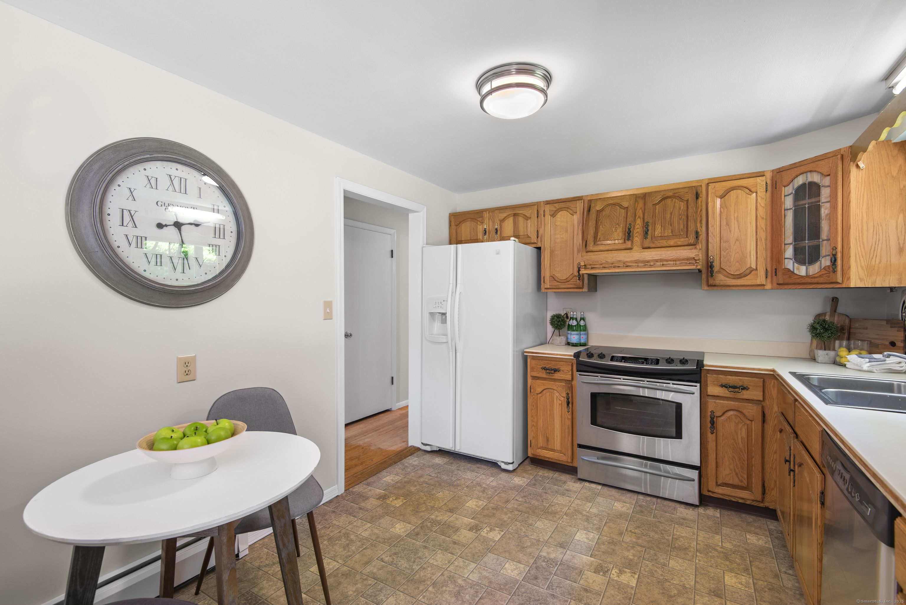 27 Scudder Road, Newtown, Connecticut image 13
