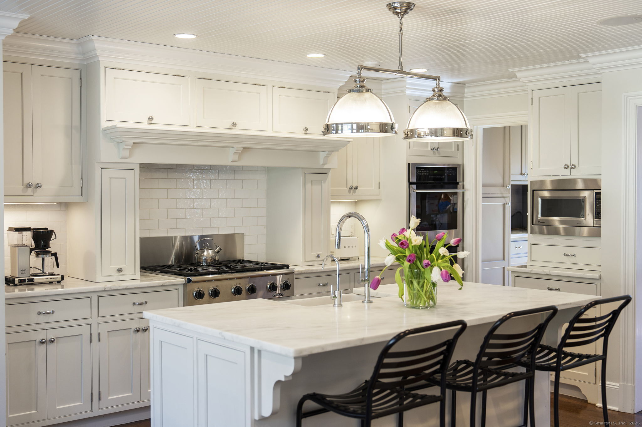 72 Wellesley Drive, New Canaan, Connecticut image 4