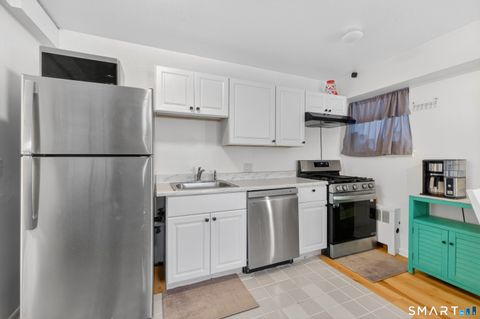 Tiny photo for 51 Park Avenue #6-32, Danbury, CT 06810 (MLS # 24157539)