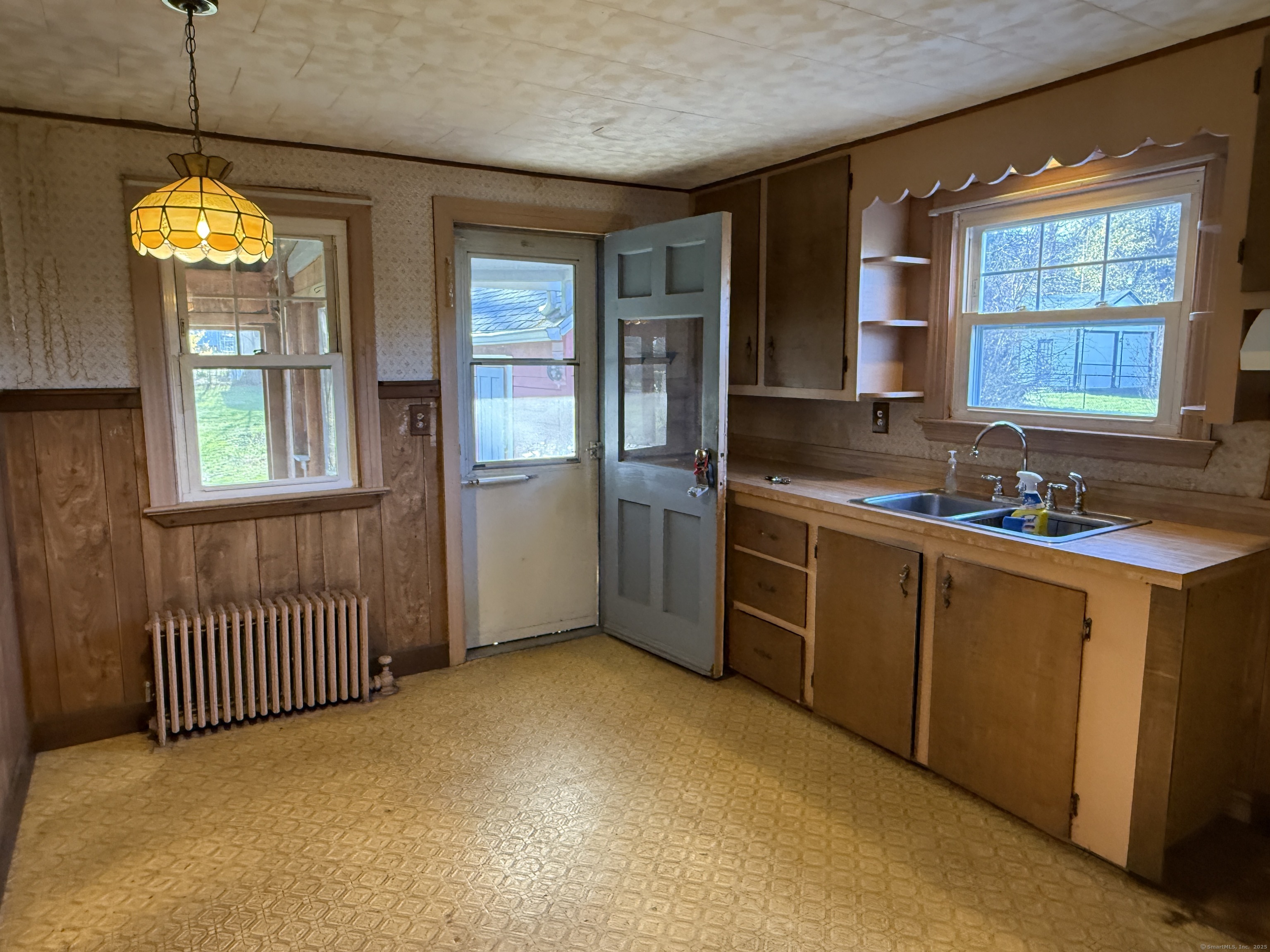 51 Jerome Avenue, Bristol, Connecticut image 10