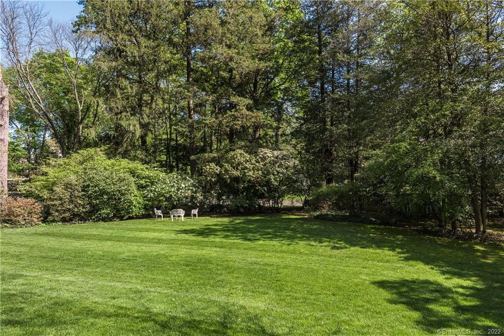 Photo 1 of 4 Woodside Road, Greenwich, Connecticut, $3,400,000, Web #: 170138450