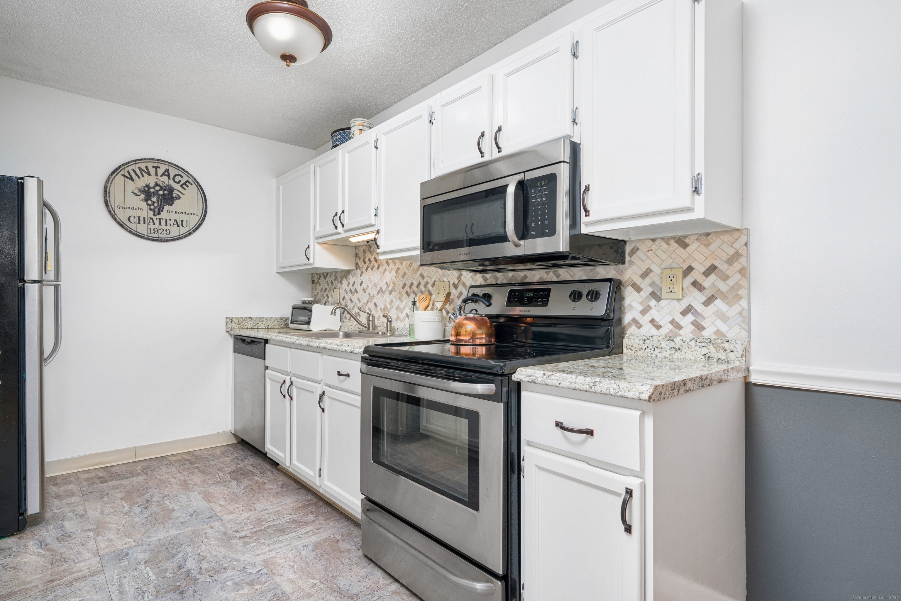 138 Woodland Drive #138, Cromwell, Connecticut image 13