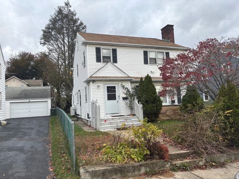 Photo of 932 Thorme Street, Bridgeport, CT 06606 (MLS # 24137140)