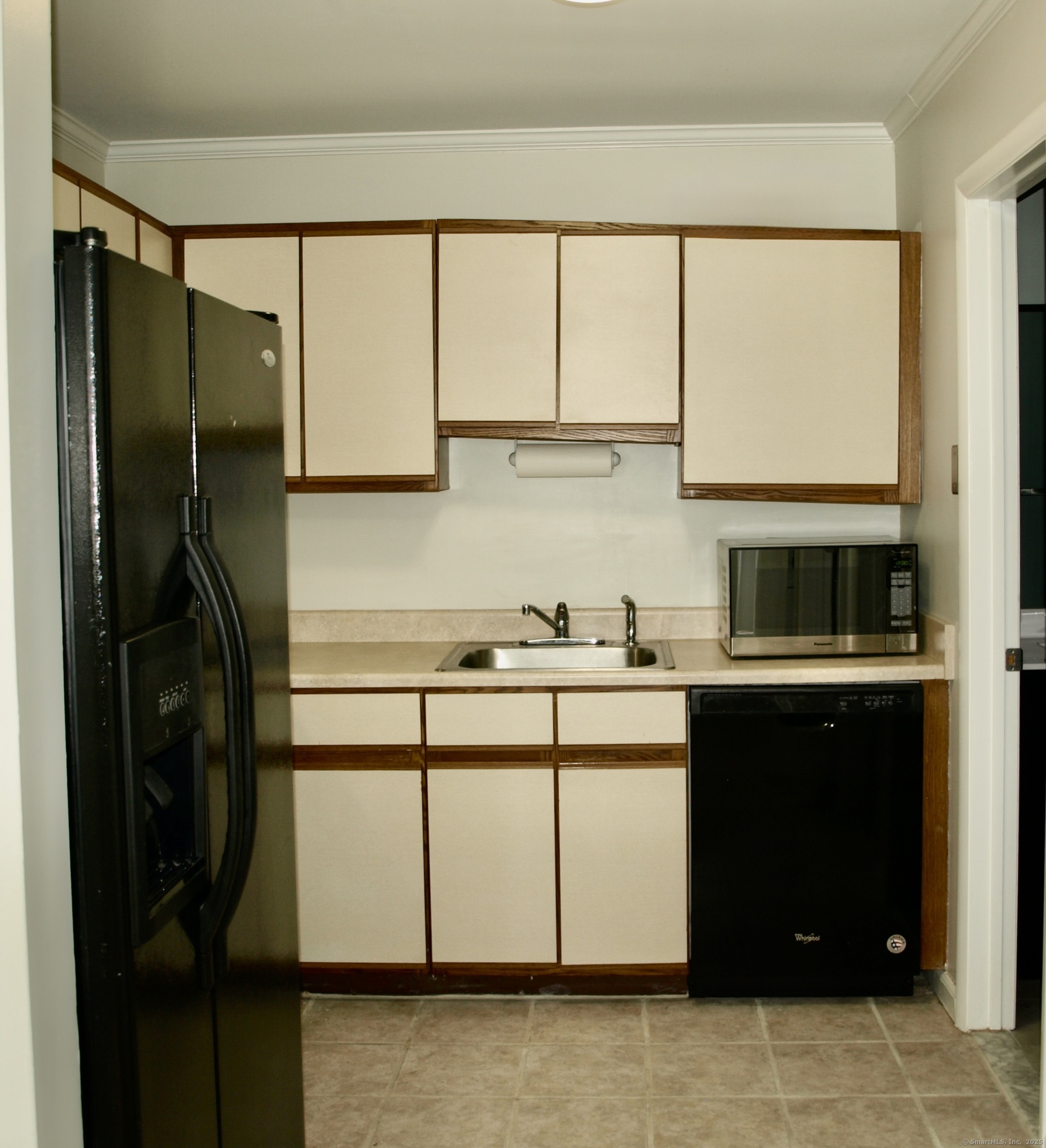 Norwalk, Connecticut 06854, United States, 1 Bedroom Bedrooms, ,1 BathroomBathrooms,Residential,Active,164777