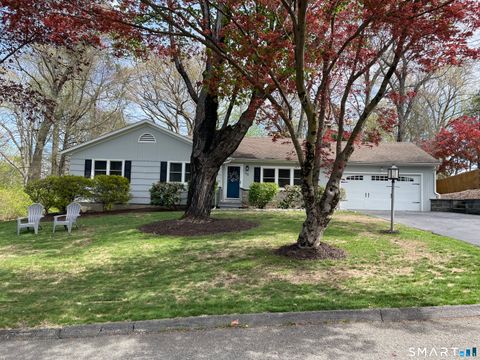 Photo of 66 Natalie Road, Trumbull, CT 06611 (MLS # 24167816)