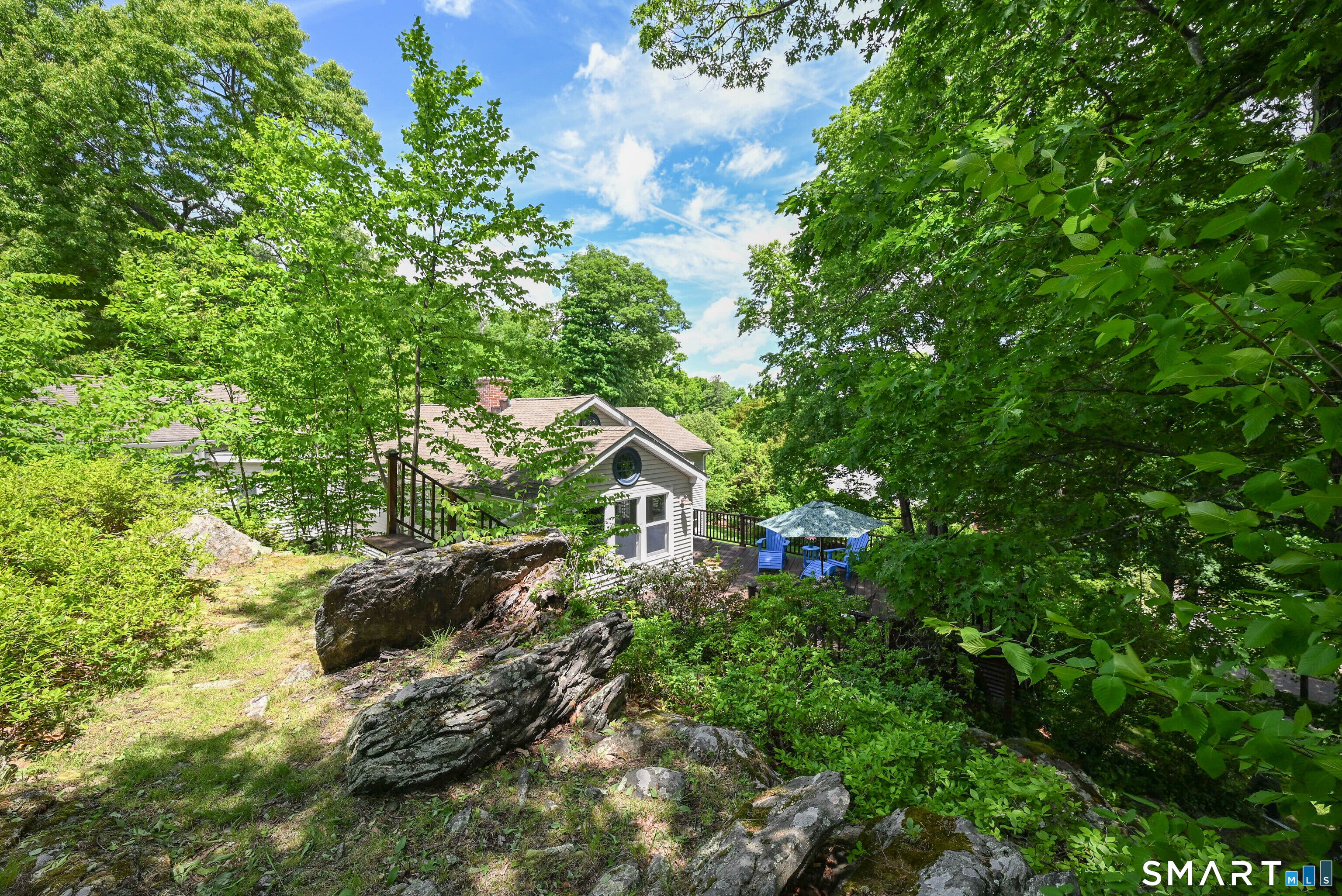 4 Hillside Road