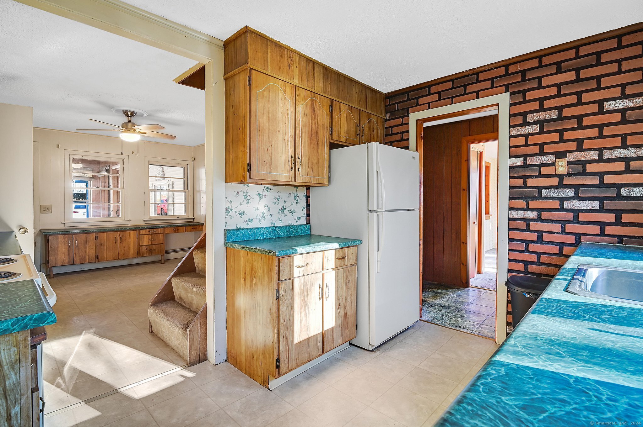 75 W Shore Road, Ellington, Connecticut image 11