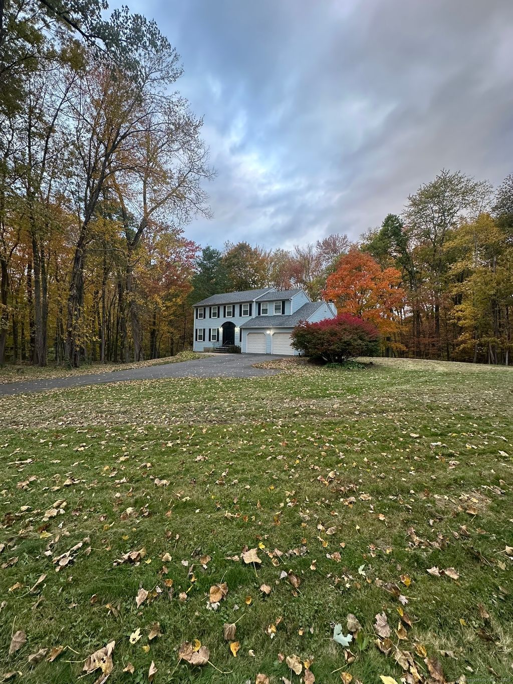 Photo of 2 Croydon Drive, Bloomfield, CT 06002 (MLS # 24134690)