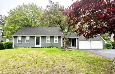 4 Sparkle Street Enfield CT 06082
