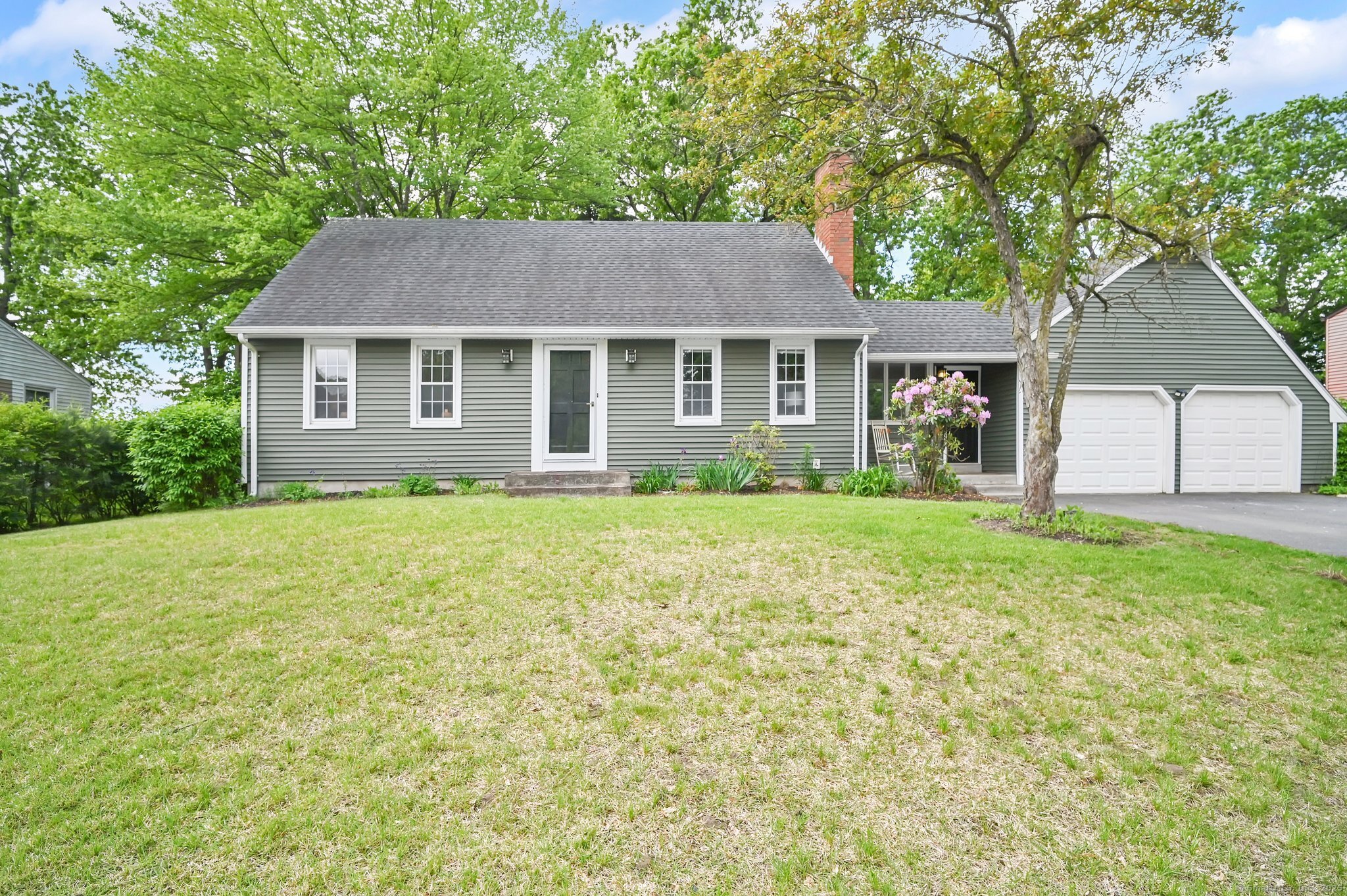4 Sparkle Street, Enfield, Connecticut image 1