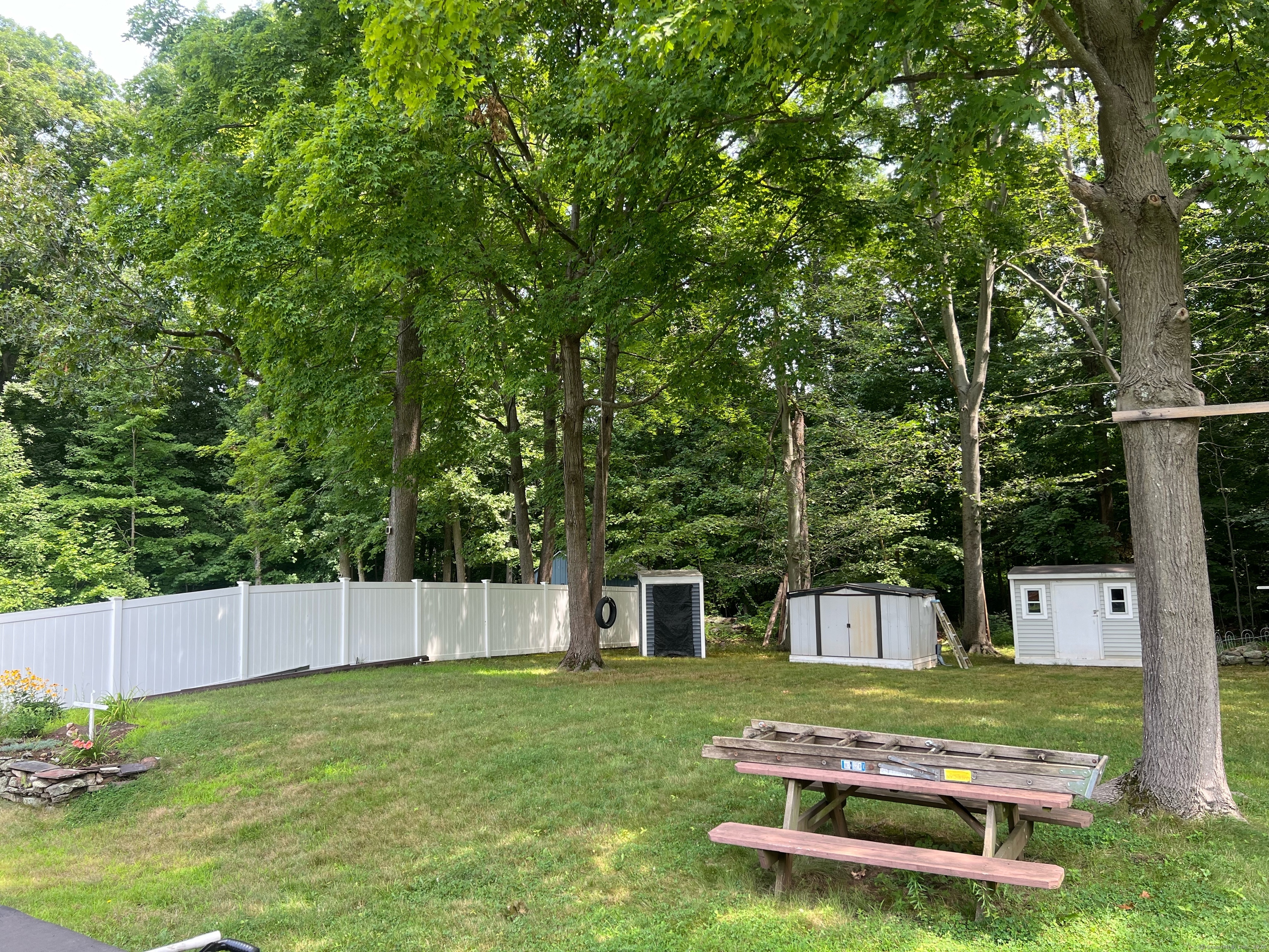 135 Robindale Drive, New Britain, Connecticut image 11