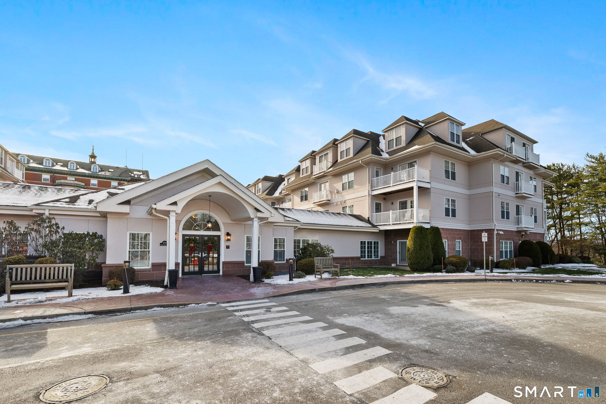 237 Fern Street APT 310E