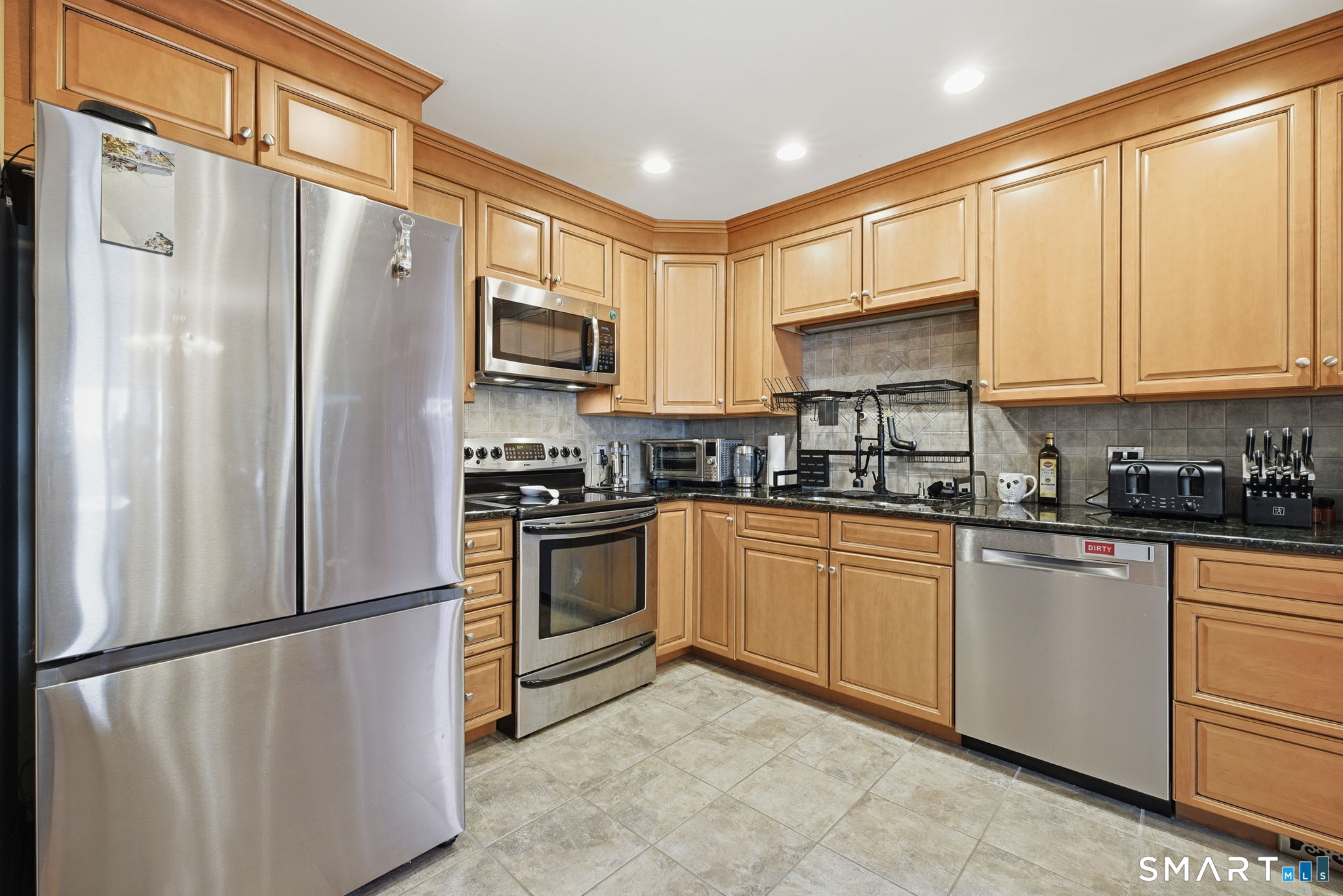 12 Spindle Hill Road 2C