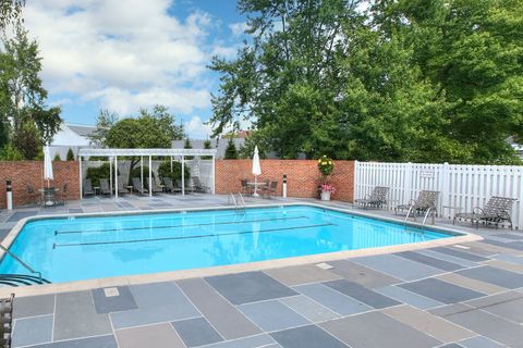 Tiny photo for 220 Lansdowne #220, Westport, CT 06880 (MLS # 24137684)