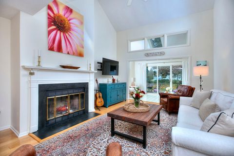 Tiny photo for 220 Lansdowne #220, Westport, CT 06880 (MLS # 24137684)