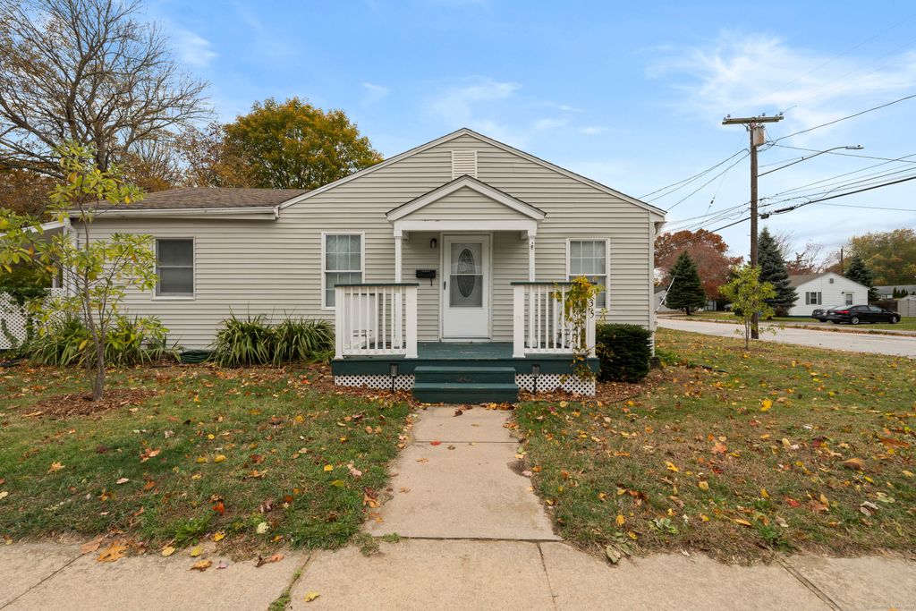 Photo of 135 Midway Oval, Groton, CT 06340 (MLS # 24137482)