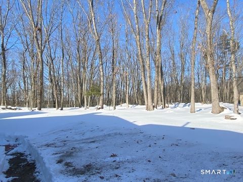 Tiny photo for 118 High Path Road #118, Windsor, CT 06095 (MLS # 24152659)