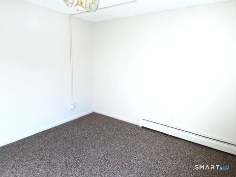 Tiny photo for 118 High Path Road #118, Windsor, CT 06095 (MLS # 24152659)