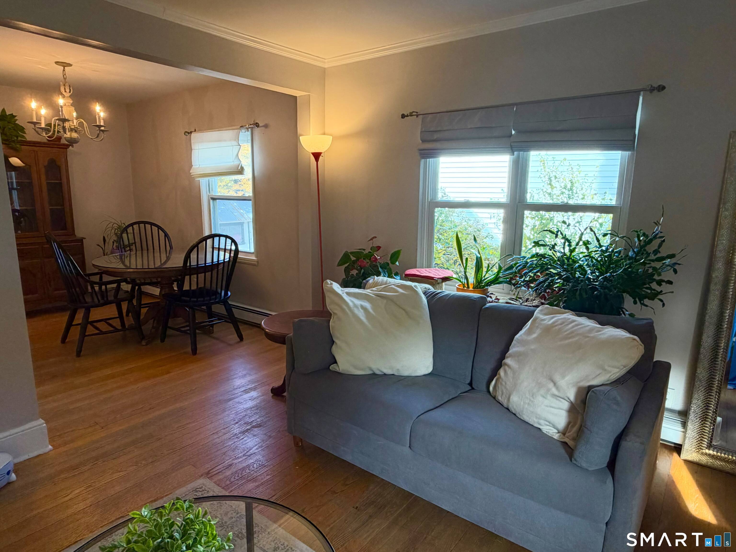 2261 Easton Turnpike