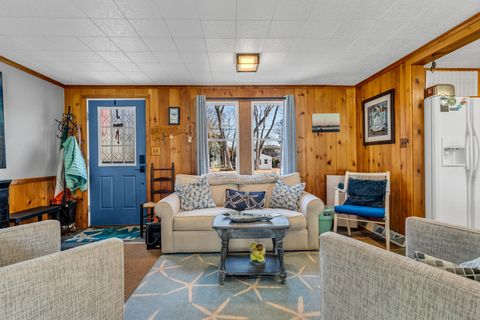 Tiny photo for 32 Bassett Lane, Madison, CT 06443 (MLS # 24150441)