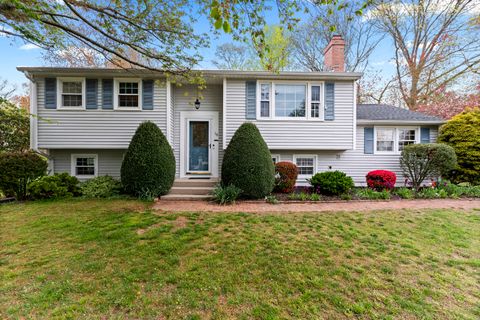16 Willow Lane Clinton CT 06413